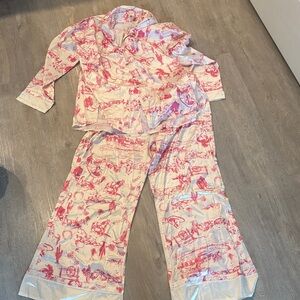 Women’s  Pajama Set sz lg New rodeo print hot pink satin